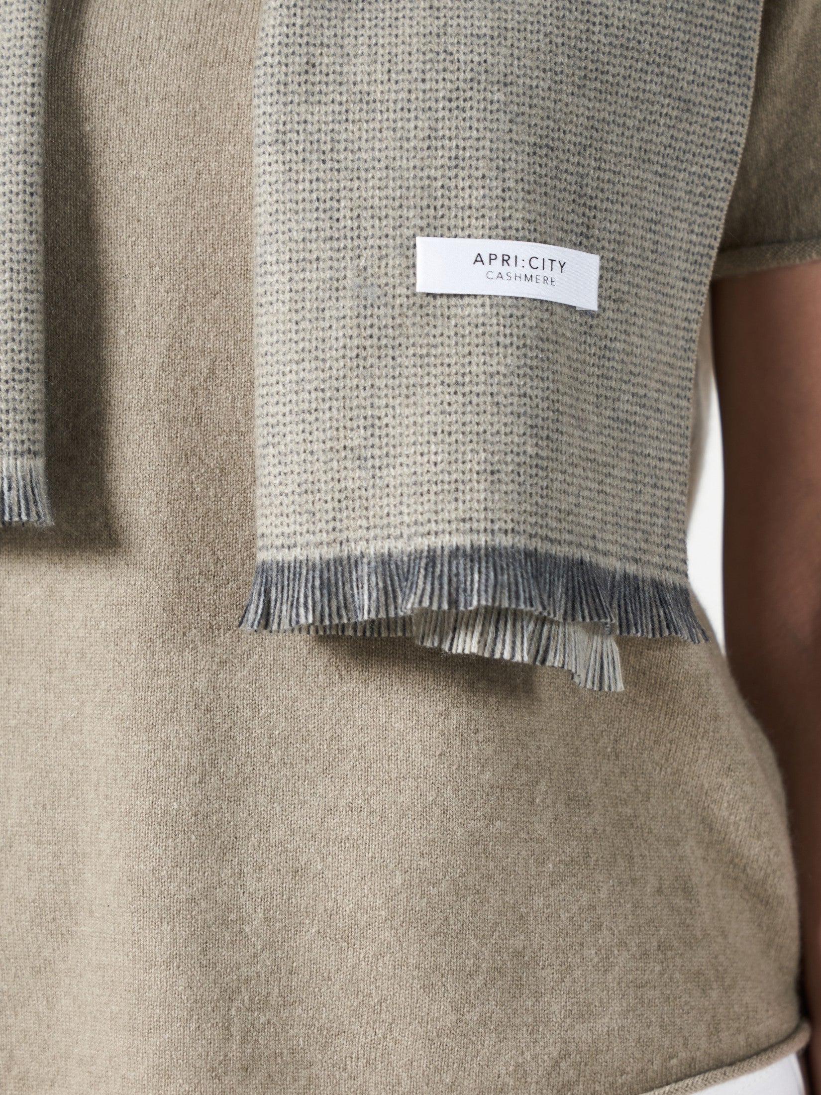 Urban Cashmere Scarf