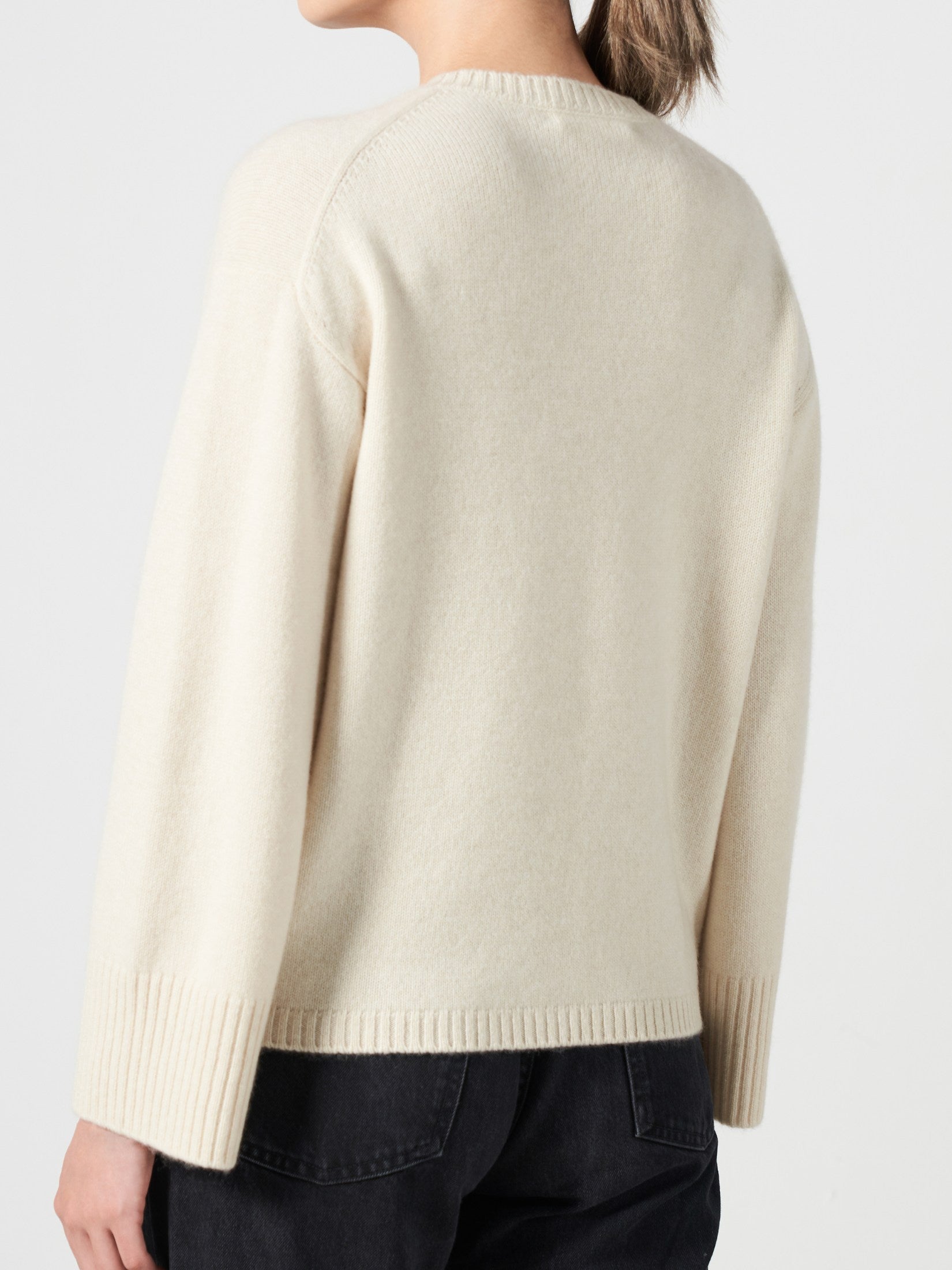 V-neck Cashmere Sweater