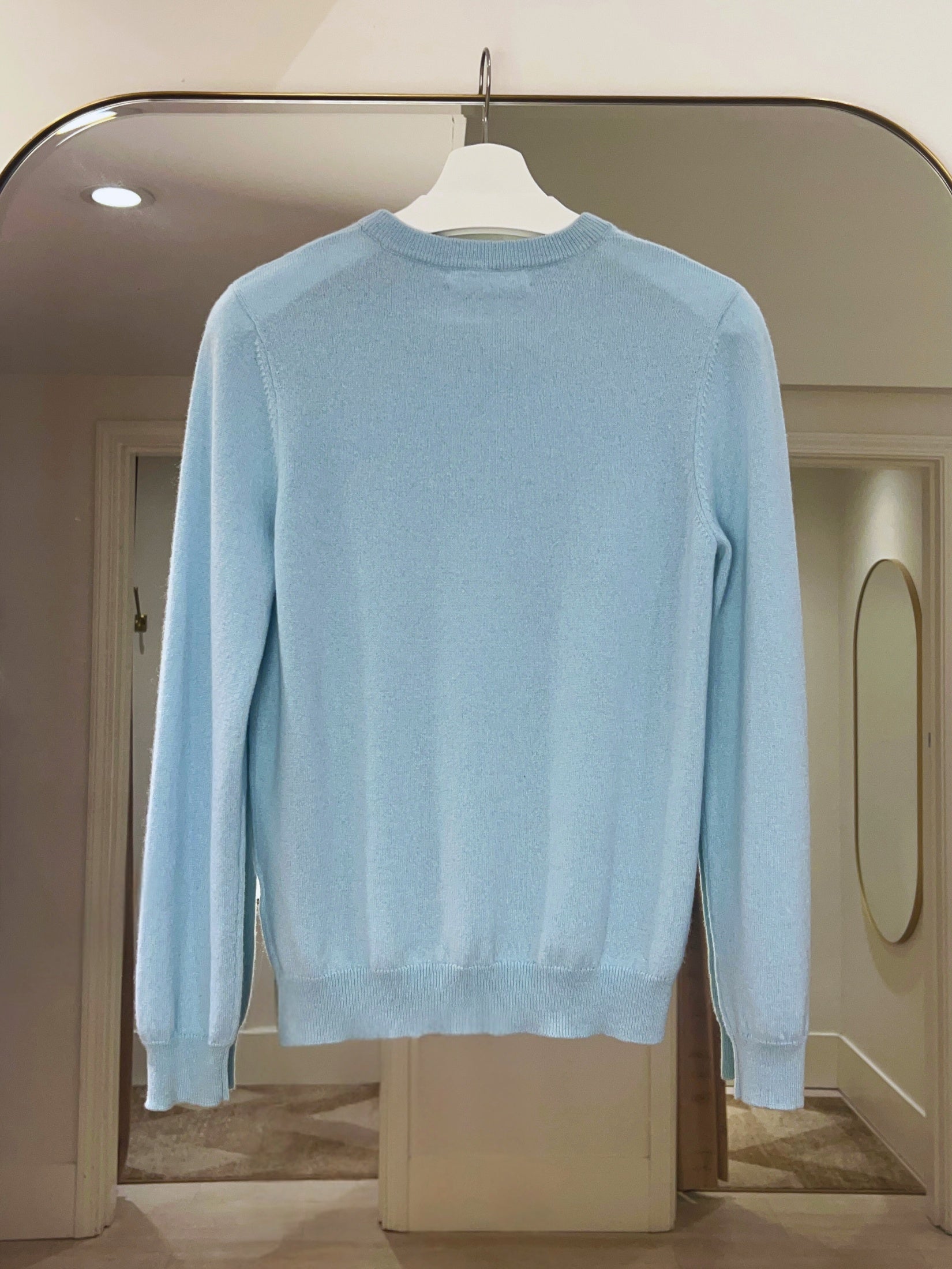 Essential Cashmere Round Neck Sweater