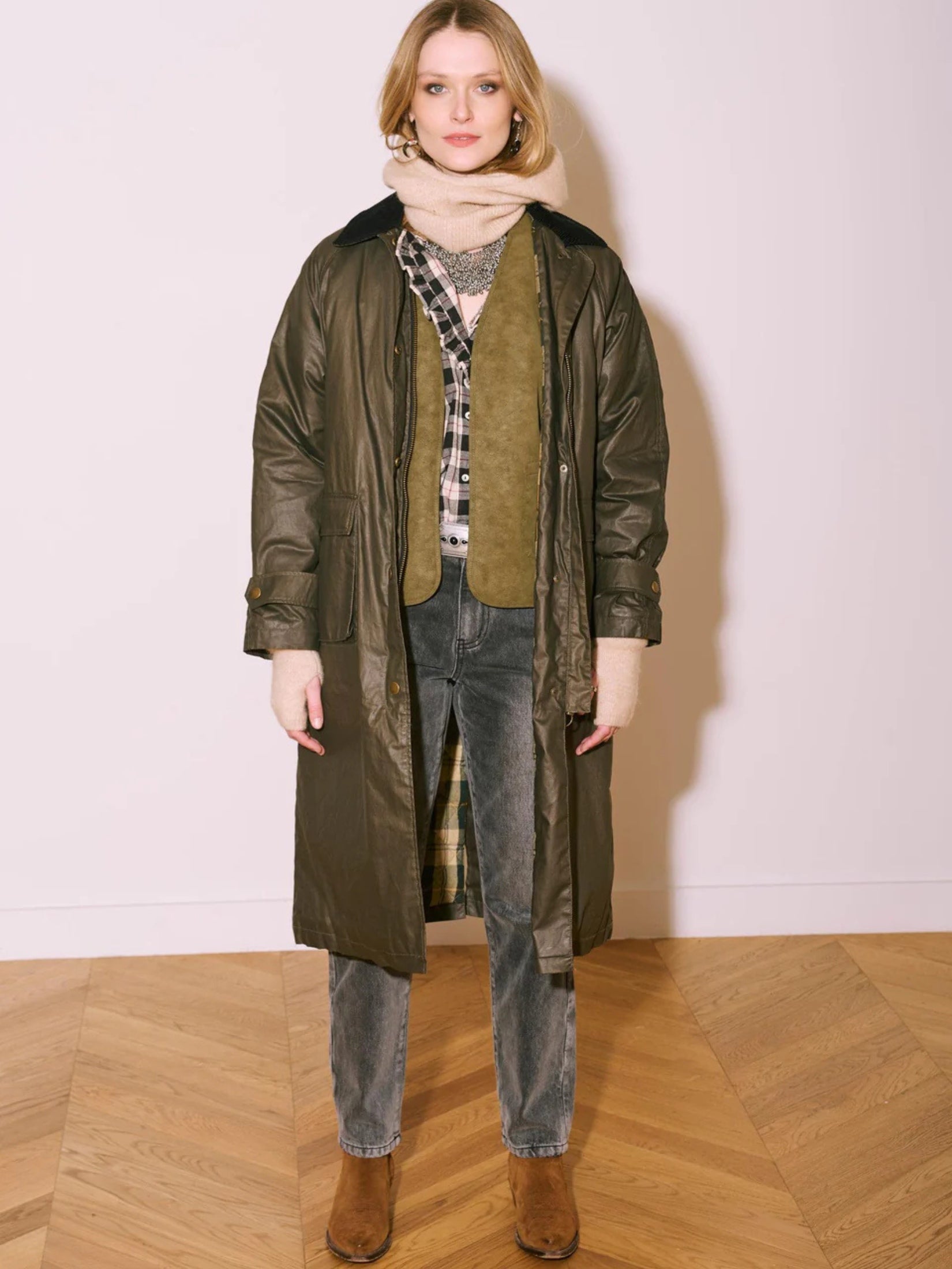 Waxed Long Coat -Magnus