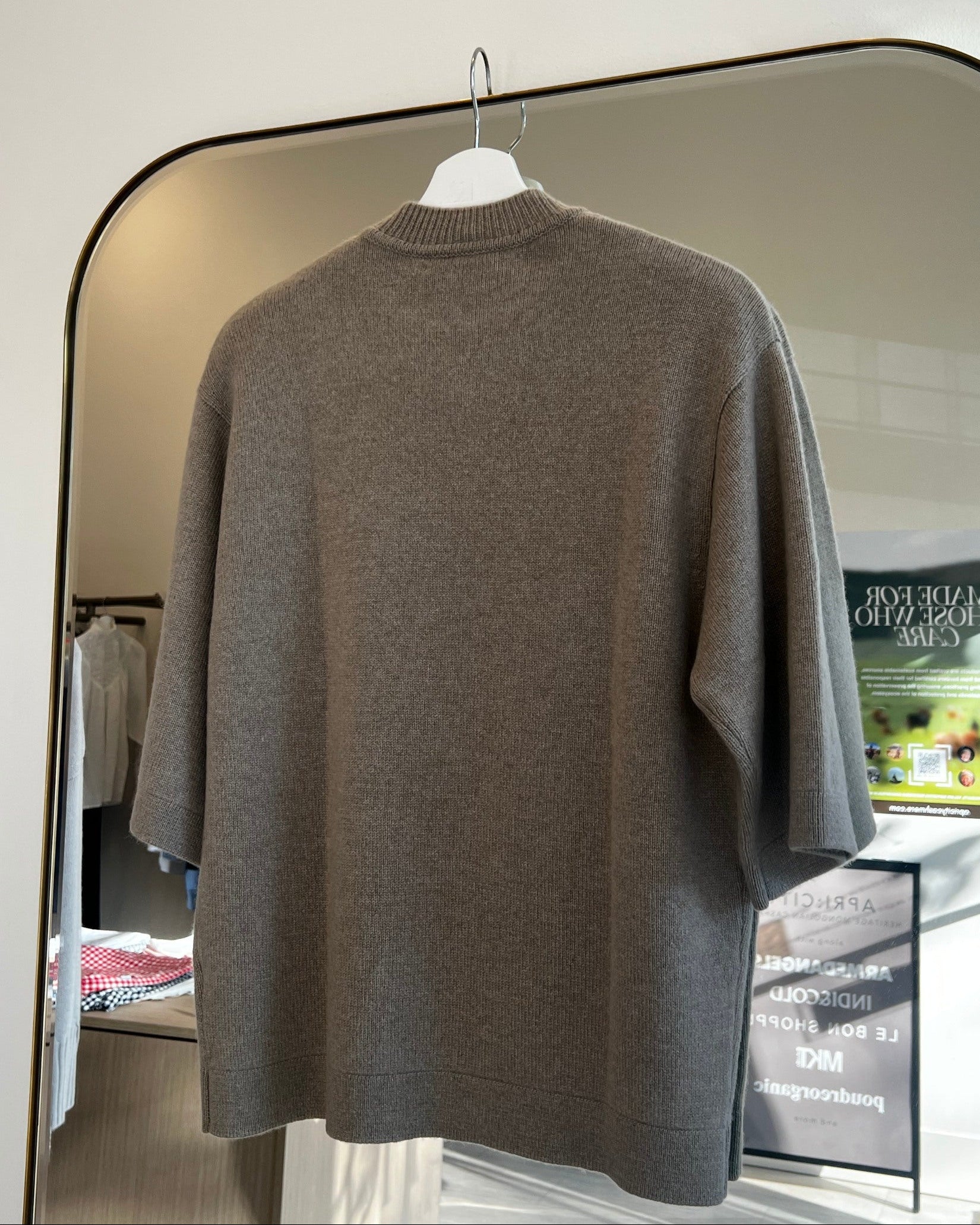 Quarter Sleeve Loose Cashmere Sweater